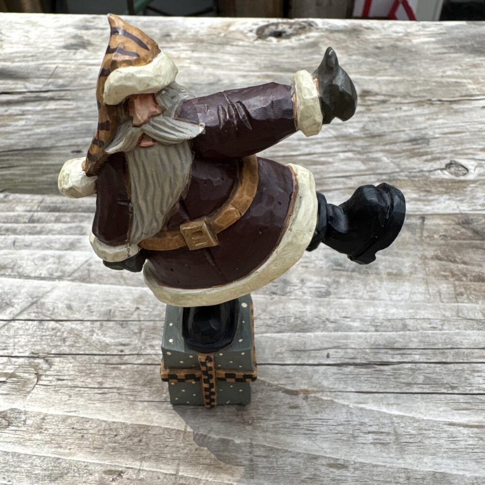 Williraye Studio Standing On Present Christmas Figurine WW2330 Folk Art